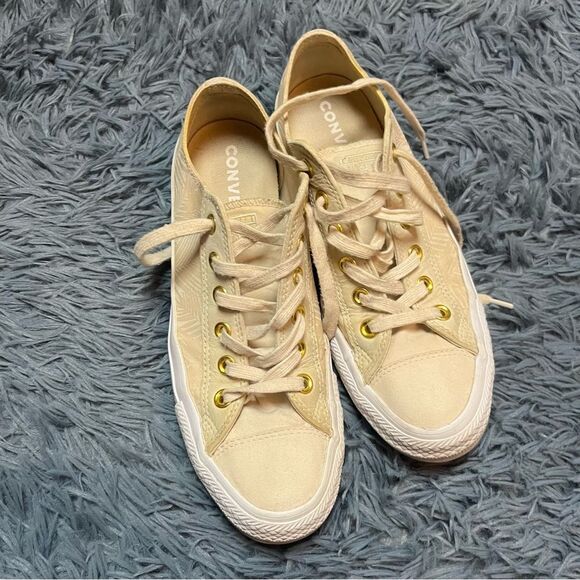 Converse CHUCK TAYLOR ALL STAR TROPICAL OX SNEAKERS - Picture 1 of 7